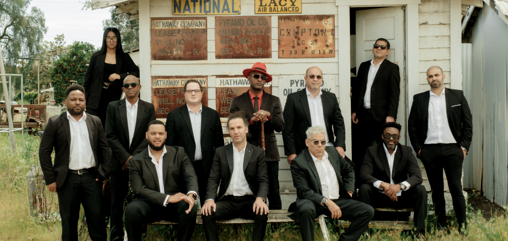 ORQUESTA AKOKAN